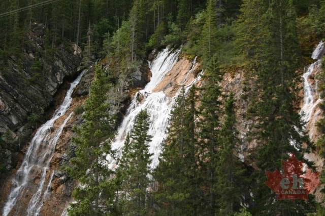 trail-waterfall20090707_66.JPG