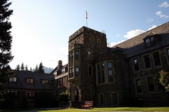 Canada National Parks Building