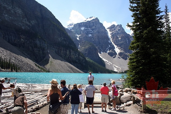 Moraine Lake Viewing Area