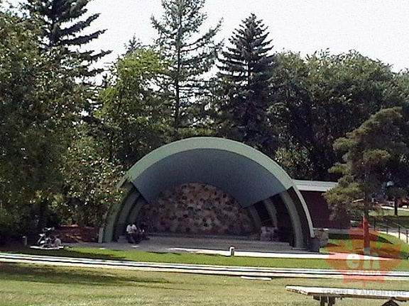 Bandshell in Borden Park