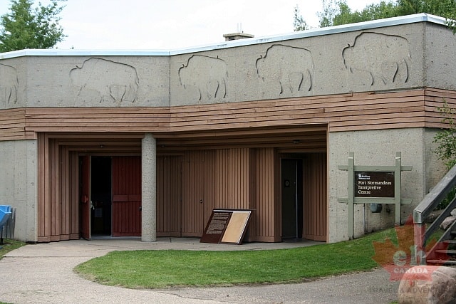 interpretive-centre20090710_081.JPG