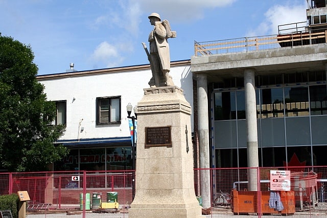 Statue