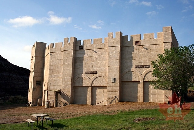 buildings20090622_1711.JPG