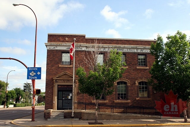 downtown-buildings20090622_6111.JPG