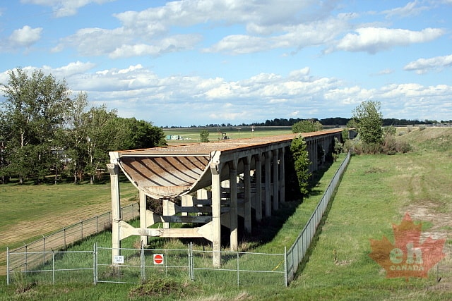 Views of the Aqueduct