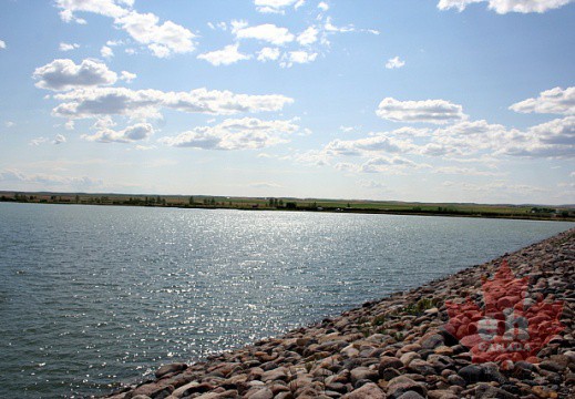Views of McGregor Lake