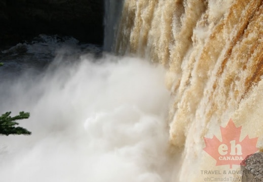 Alexandra Falls