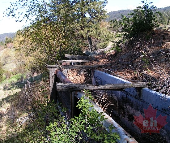 oyama_old_flume_april.jpg