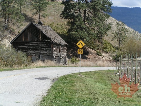 Old Pioneer Barn
