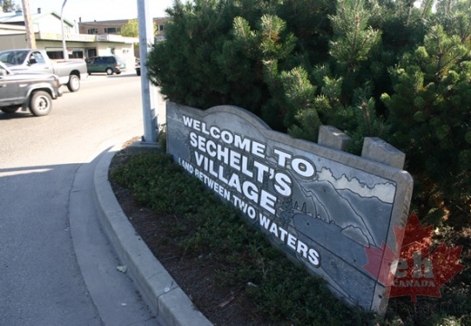 welcome_sign 001.jpg