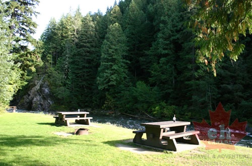 Riverfront Picnic Tables