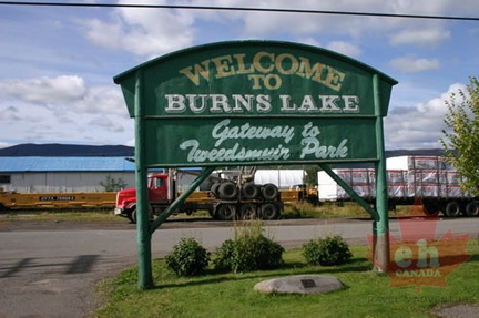 Gateway to Tweedsmuir Park Sign