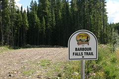 Trailhead Entrance sign