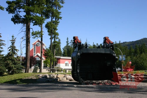 City Hall & Forest Equipment
