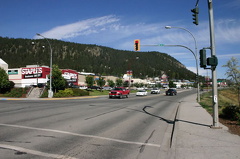 Intersection in the town of Willaims Lake downtown.jpg