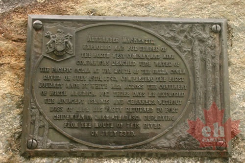 Alexander MacKenzie Monument