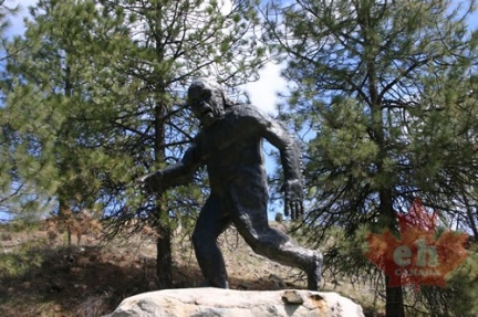 Saskquatch Statue