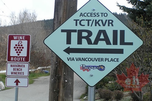 penticton_20050411_040_kvr_tct_sign_in_penticton.jpg
