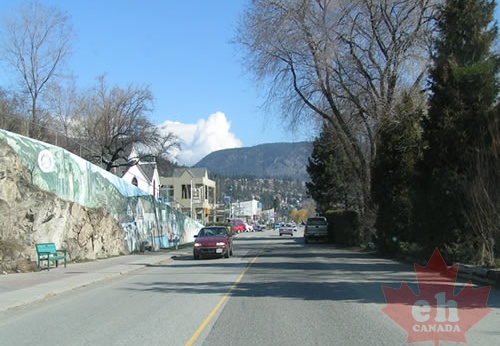 South Entrance to Peachland