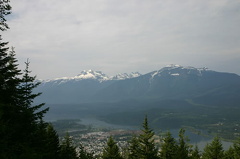 Monashee Lookout