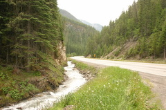 Short walk along highway to trailhead Starting the walk to trailhead. walk-to-trailhead.jpg