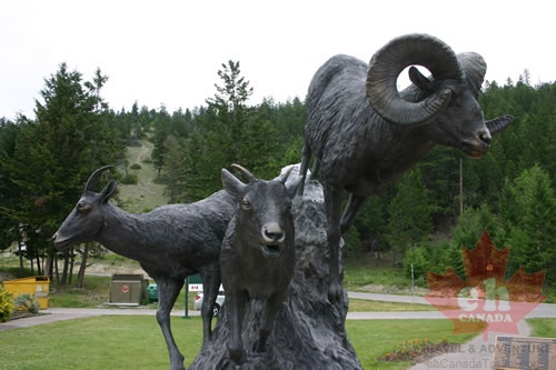 Statue