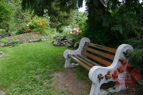 Sitting Bench (765 visits) Dedicated bench in flower gardens Gyro Park sitting bench Sitting Bench