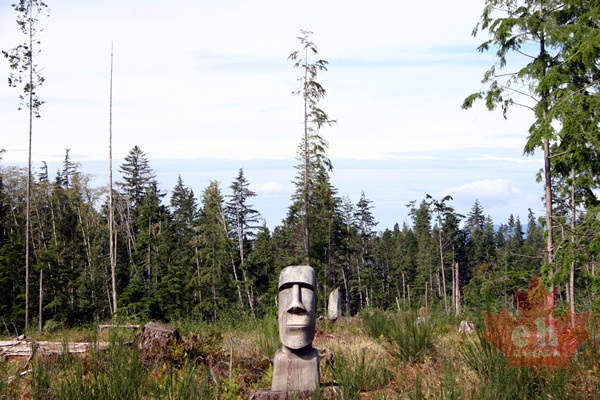 Statue
