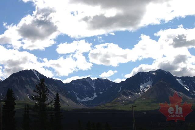 mountains 002.jpg
