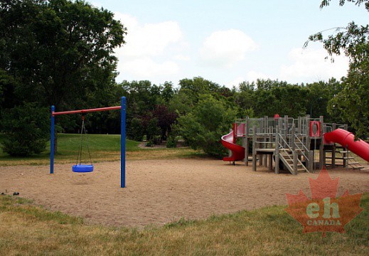 day-use-beach-playground20090802 110001