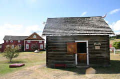 store 001