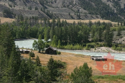 settler buildings