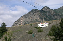 welcome sign 001
