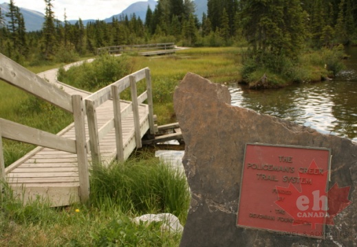trail-plaque20090707 64