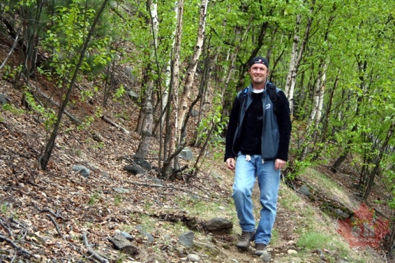 eh Team hiking trail