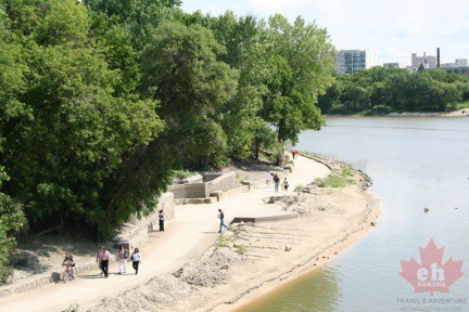 riverwalk-29