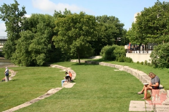historic-port-lawns-01