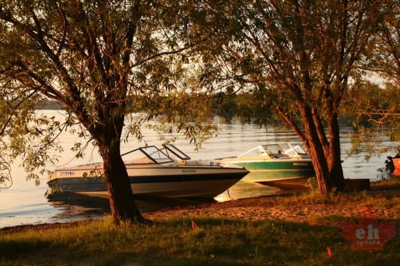 boating-77