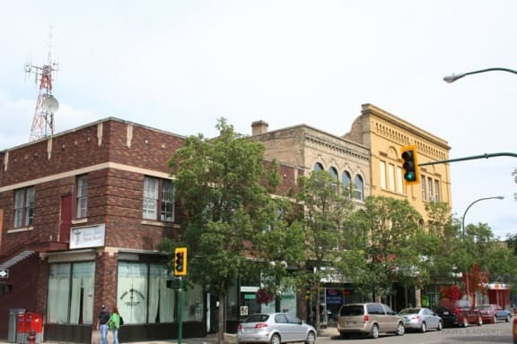 downtown-buildings-75