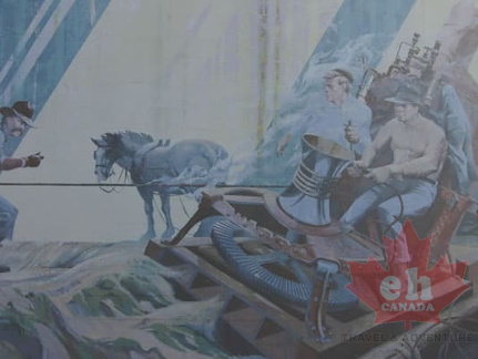 Pioneers (813 visits) Murals in Chemainus Pioneers