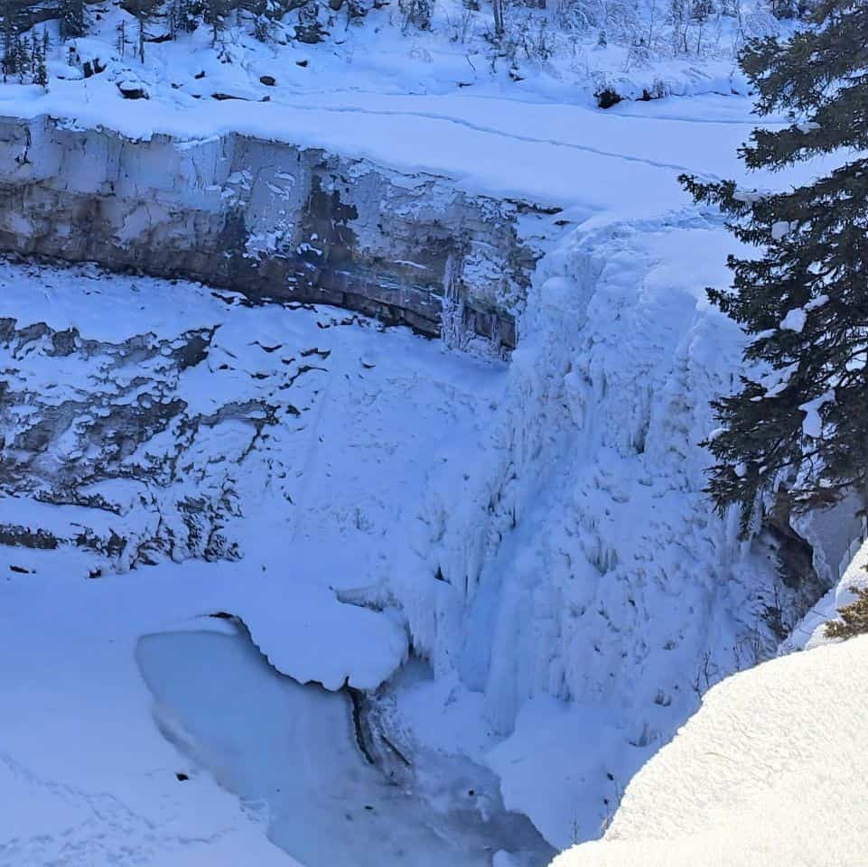 Icefalls at Crescent Falls Provincial Recreation Area