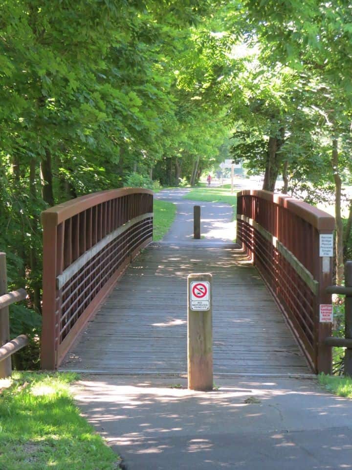 Freedom Trail is a pedestrian walkway in Niagara Falls, Ontario