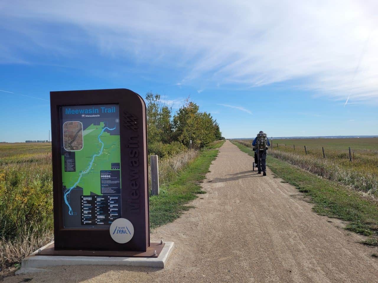 The Meewasin Trail is over 60 km long, following the contours of the South Saskatchewan River from Pike Lake to Clarke's Crossing, passing through Saskatoon.