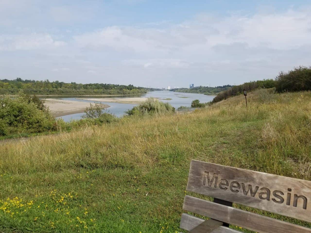 The Meewasin Trail is a paved urban pathway that is well-signed, offers benches, overooks with gorgeous scenery, outdoor art, and all the amenities of a city.
