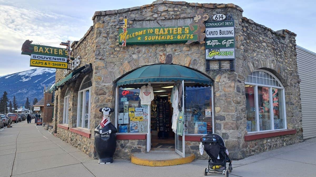 Baxter's Souvenirs and Gifts has been part of Jasper since 1935. Like the Jasper VIC this is built in the rustic style using local materials.
