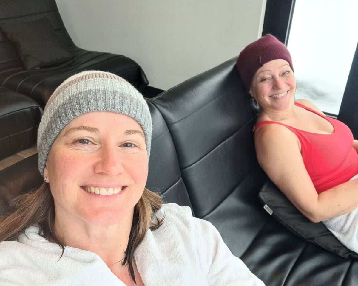 Two relaxation adventure seekers are all smiles after visiting the Strom Nordic Spa Mont Saint-Hilaire south on Montreal.