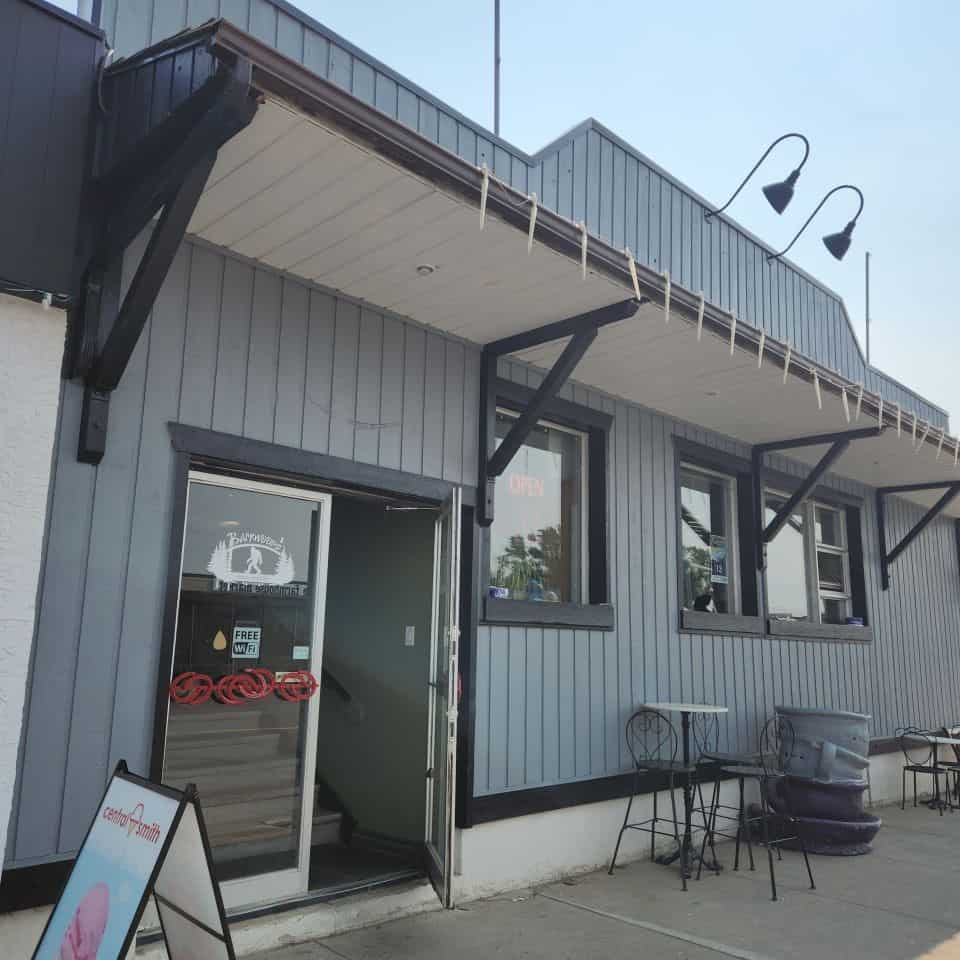 A local Sundre bakery can be found right in town and offers a great selection of lunch and treat options