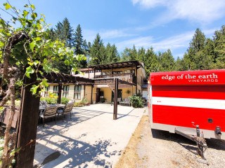 Armstrong, travel tips, Okanagan, travel, adventure, Edge of the Earth Winery
