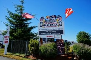 thunderbird-rv-park-sign