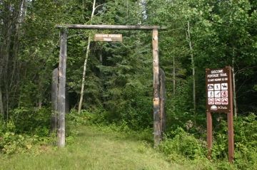 giscome-east_trailhead_hwy_97